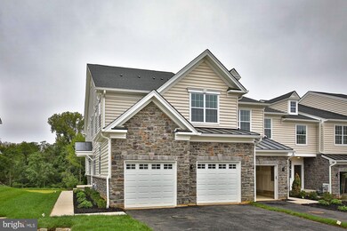 200 Ella Dr, Lafayette Hill, PA 19444 - photo 2