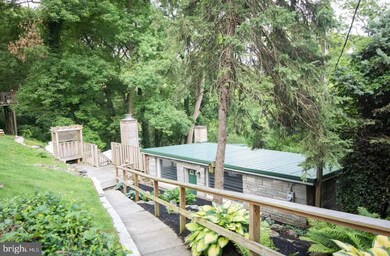 174 Pinetown Rd, Leola, PA 17540 - photo 2