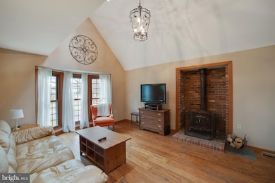 210 Mainbrace Dr, Queenstown, MD 21658 - photo 2