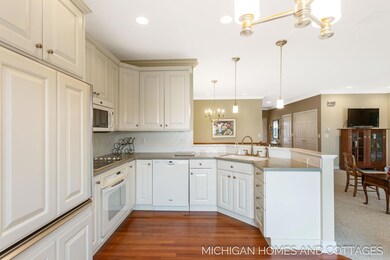 26-web-or-mls-1669 High Pointe Dr, Zeela