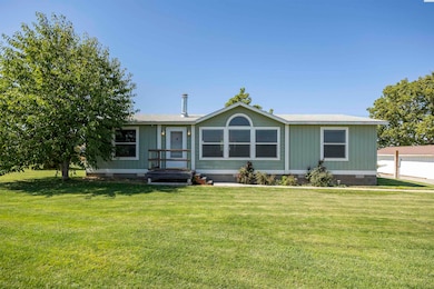 153 Lake Rd, Burbank, WA 99323 - photo 3