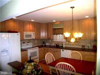 5091 Beacon Hill Ct, Doylestown, PA 18902 - photo 6