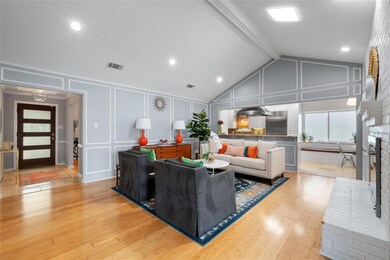 6533 Mercedes Ave, Dallas, TX 75214 - photo 6