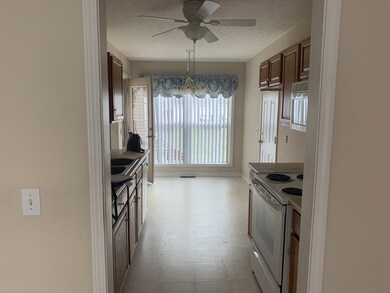 108 Miles Dr, Portland, TN 37148 - photo 6