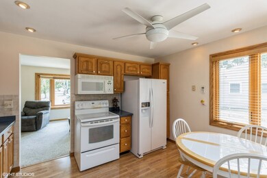 3908 Redwing Ct, Rolling Meadows, IL 60008 - photo 4