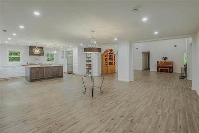 25 Spring Hollow Rd, Centerport, NY 11721 - photo 4