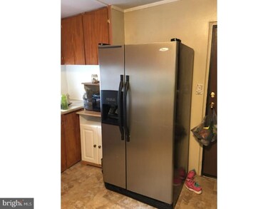 511 Dukewood Ave, Gloucester City, NJ 08030 - photo 3