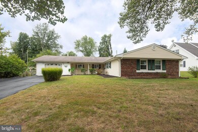 12101 Maddox Ln, Bowie, MD 20715 - photo 2