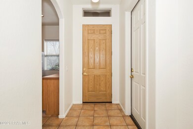003_Foyer