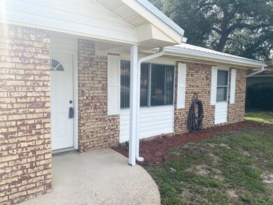 Covered front entrance