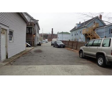 547 Cambridge St, Worcester, MA 01610 - photo 3