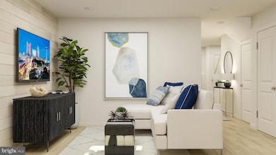 711 Peony Ln, Spring City, PA 19475 - photo 3