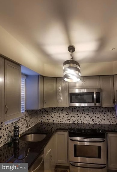 9516 Sea Gull Ct, North Beach, MD 20714 - photo 2