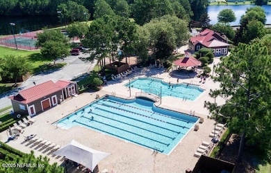 8038 Welbeck Ln, Jacksonville, FL 32244 - photo 2