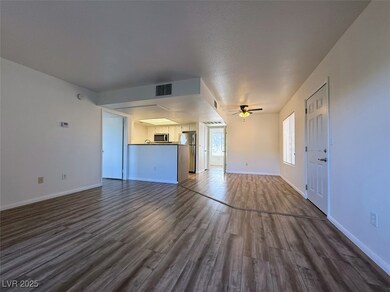 8070 W Russell Rd unit 1019, Las Vegas, NV 89113 - photo 4