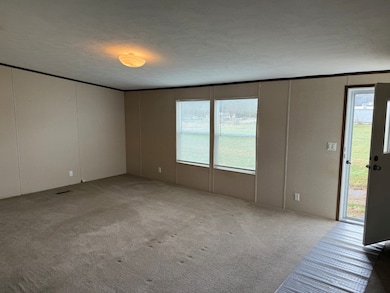 980 Market St, Elkton, TN 38455 - photo 2