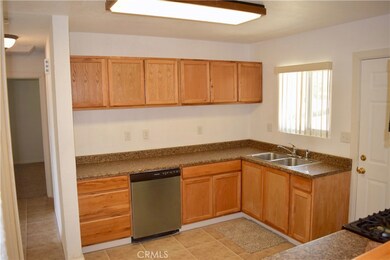 16214 Hughes Rd, Victorville, CA 92395 - photo 3