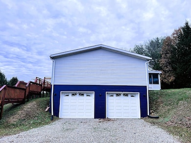 11180 Coop Ln, Thornville, OH 43076 - photo 4