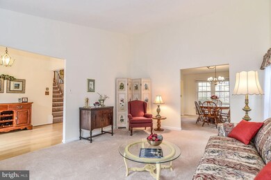 8800 Shadowlake Way, Springfield, VA 22153 - photo 5