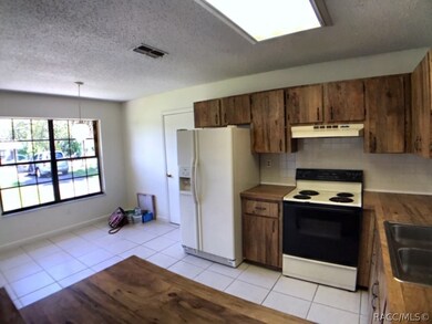 21393 SW Honeysuckle St, Dunnellon, FL 34431 - photo 7