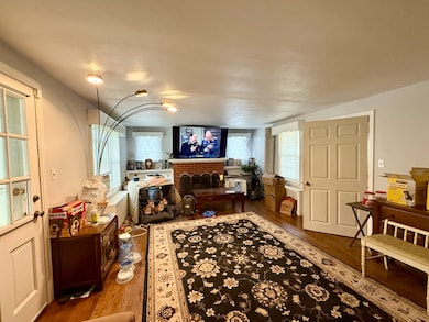 152 Oakland Ave, New Britain, CT 06053 - photo 7