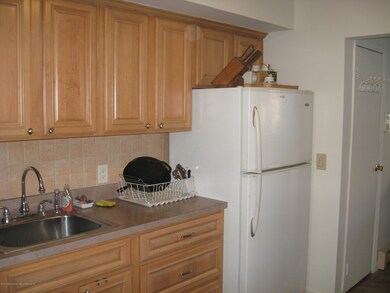 189 Lamped Loop unit 39, Staten Island, NY 10314 - photo 4