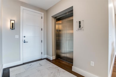 The Parkview Residences unit 405, Grapevine, TX 76092 - photo 2