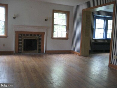 3708 Monterey Rd, Baltimore, MD 21218 - photo 3