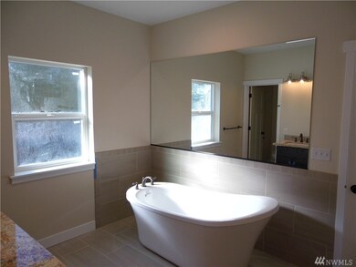 14002 Rainier View Dr SE, Yelm, WA 98597 - photo 2