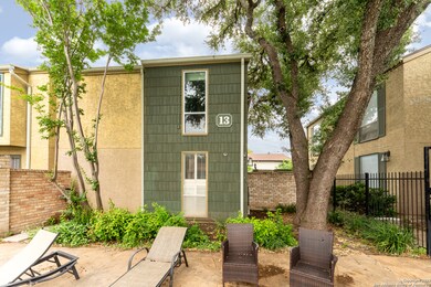Double-pane windows throughout unit 1301
