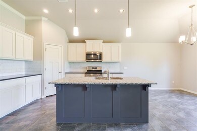 7074 Richardson Ct, Warr Acres, OK 73132 - photo 3