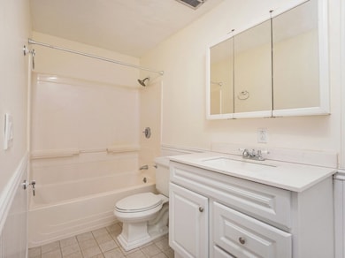 18 Williamsburg Ct unit 1, Shrewsbury, MA 01545 - photo 6