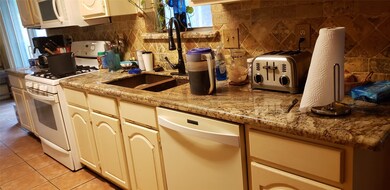 5230 Apple Blossom Ln, Friendswood, TX 77546 - photo 5