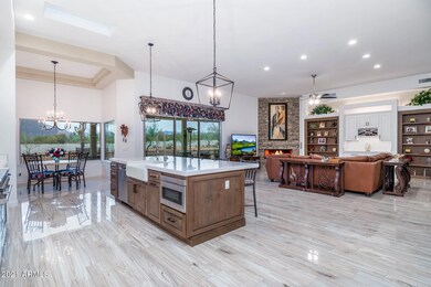KITCHEN LIVING