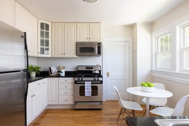 11 Troy Ln unit U:11, Waban, MA 02468 - photo 5