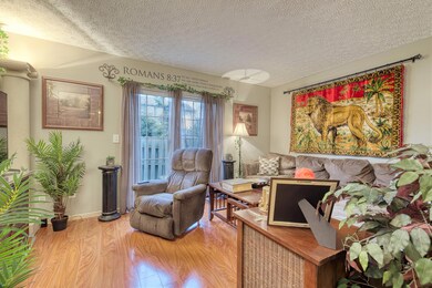 4098 Blendon Point Dr Columbus OH 43230