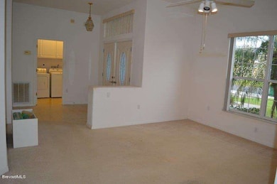 Foyer and Living Rm Views