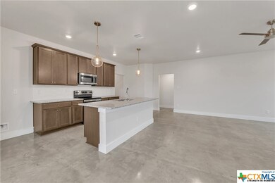 1018 Lexington Dr, Copperas Cove, TX 76522 - photo 3