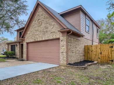 4011 Dogwood Dr, Pearland, TX 77584 - photo 2