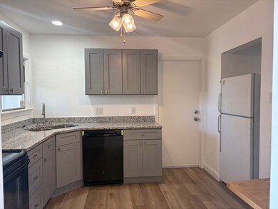 1405 W Kentucky Ave unit B, Midland, TX 79701 - photo 6