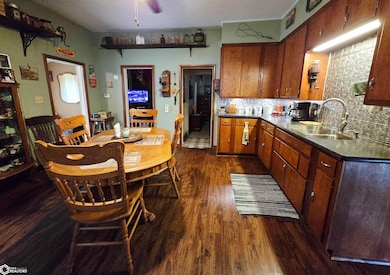 630 Elm St, Kamrar, IA 50132 - photo 6