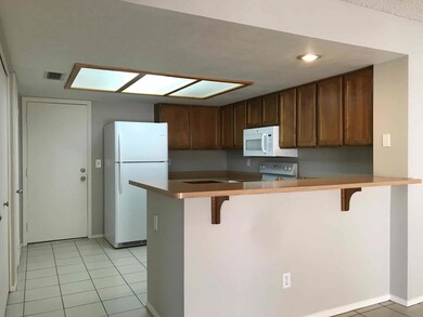 526 E Topeka Dr, Phoenix, AZ 85024 - photo 6