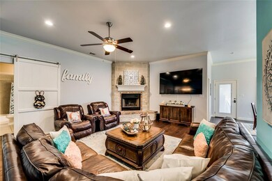 2830 S Lillis Ln, Denison, TX 75020 - photo 5