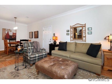 513 Appeldoorn Cir, Asheville, NC 28803 - photo 2