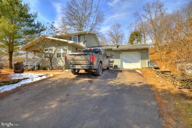 269 Bloom St, Bloomsburg, PA 17815 - photo 4