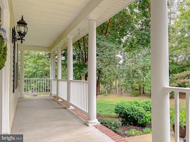 23146 Hollins Way, Hollywood, MD 20636 - photo 4