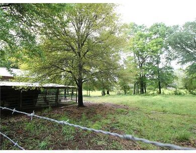 1174 Grain Elevator Rd, Lucedale, MS 39452 - photo 6