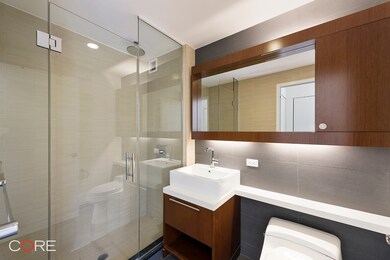 unlisted-address, New York, NY 10011 - photo 5