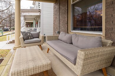 203 e Mithoff