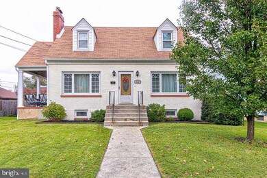 216 Fernwood Ave, Folsom, PA 19033 - photo 2